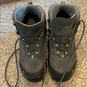 Girl/Boy Vasque Hiking Boots (waterproof)